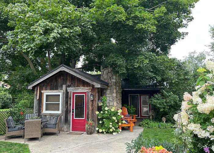 Cozy Guest House Close To Wasaga Beach & Blue Mtn