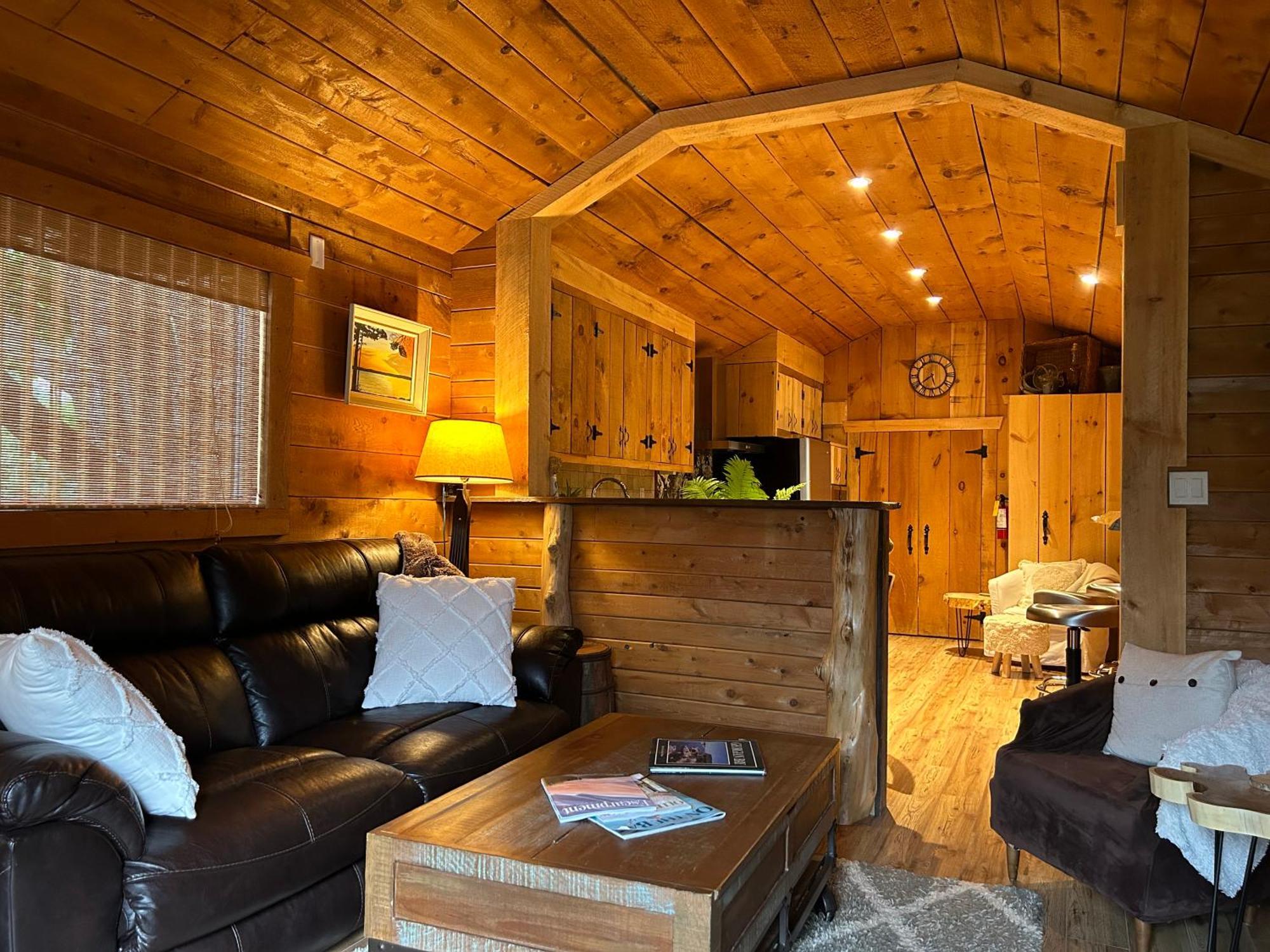 Cozy Close To Wasaga & Blue Mtn Nottawa