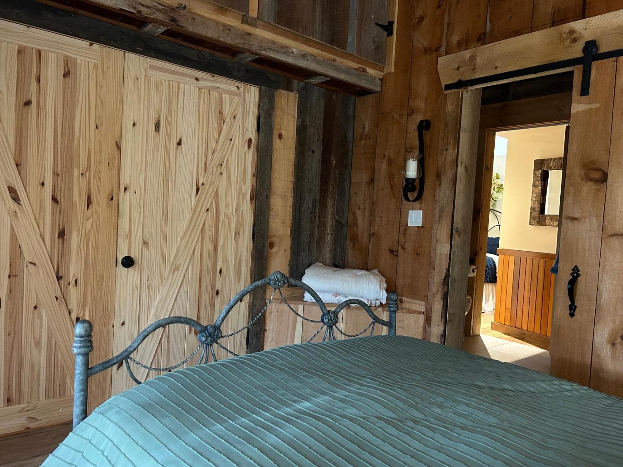 Holiday home Cozy Close To Wasaga & Blue Mtn *