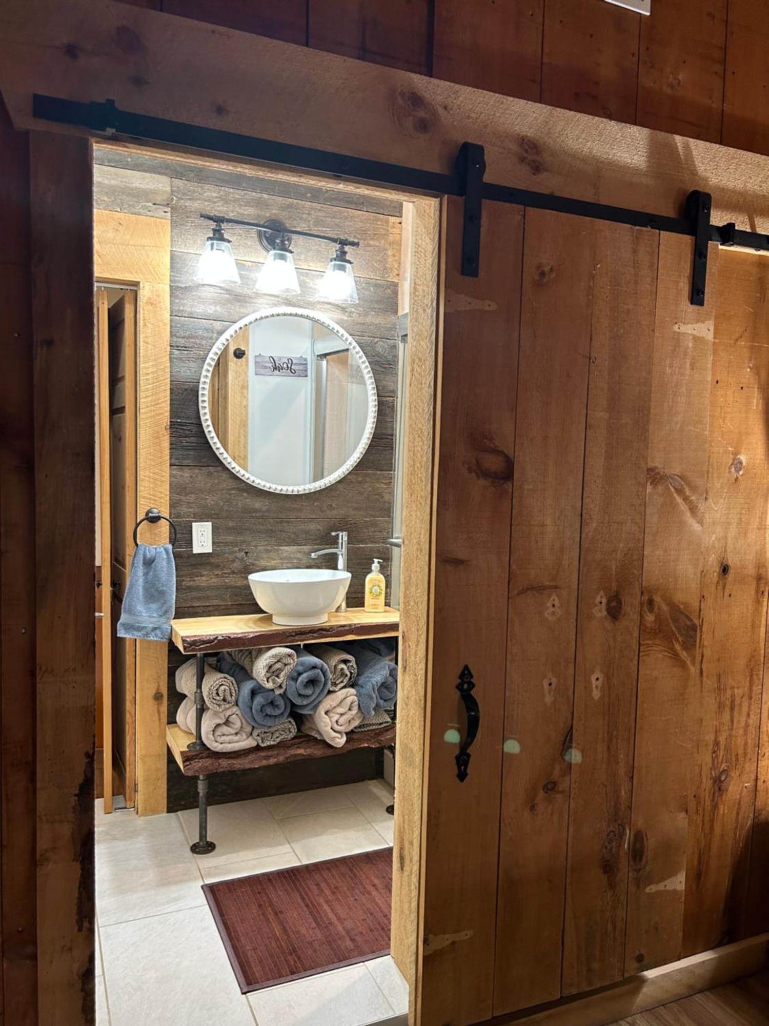 Cozy Close To Wasaga & Blue Mtn Nottawa